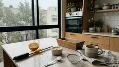 Bizcocho de naranja esponjoso en 45 minutos: el truco de la mantequilla en pomada