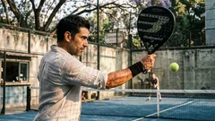 Las 5 mejores palas de pádel de ataque para 2026: potencia real en la red